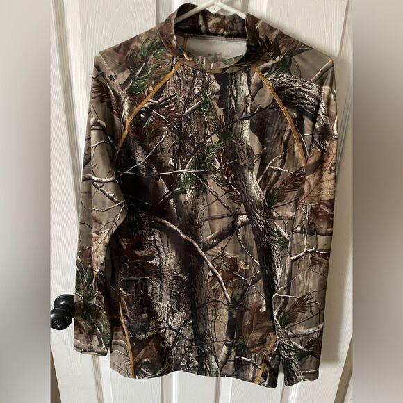 Men’s Under Armour Real tree Camouflage Compression Shirt Size L / XL - Picture 1 of 8